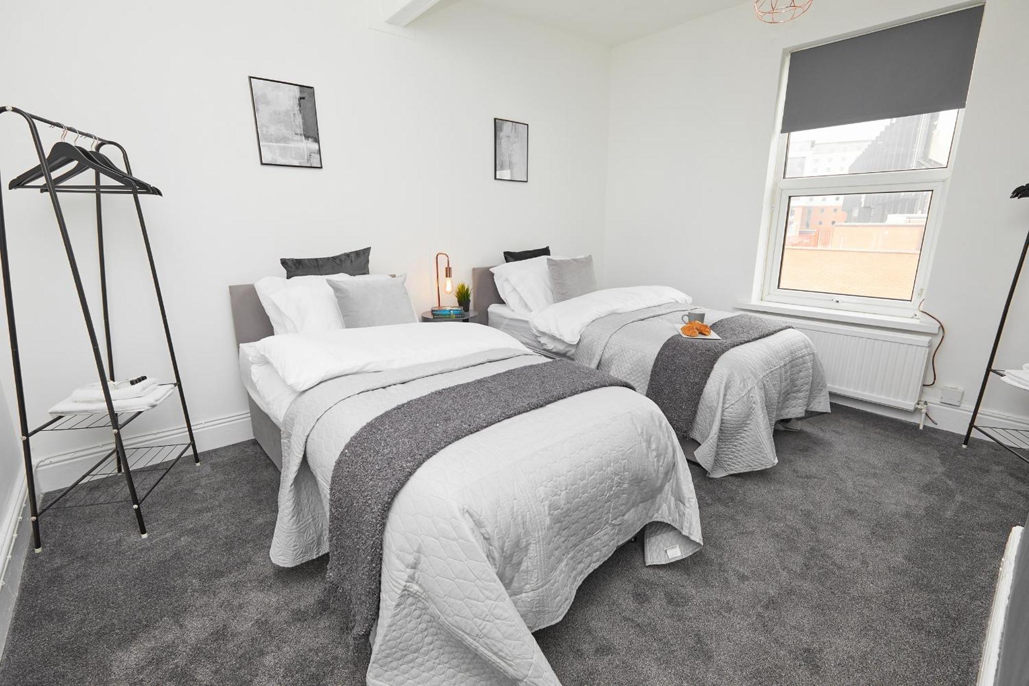 Your Sheffield Stays - Spacious 5 Bedroom House Szoba fotó